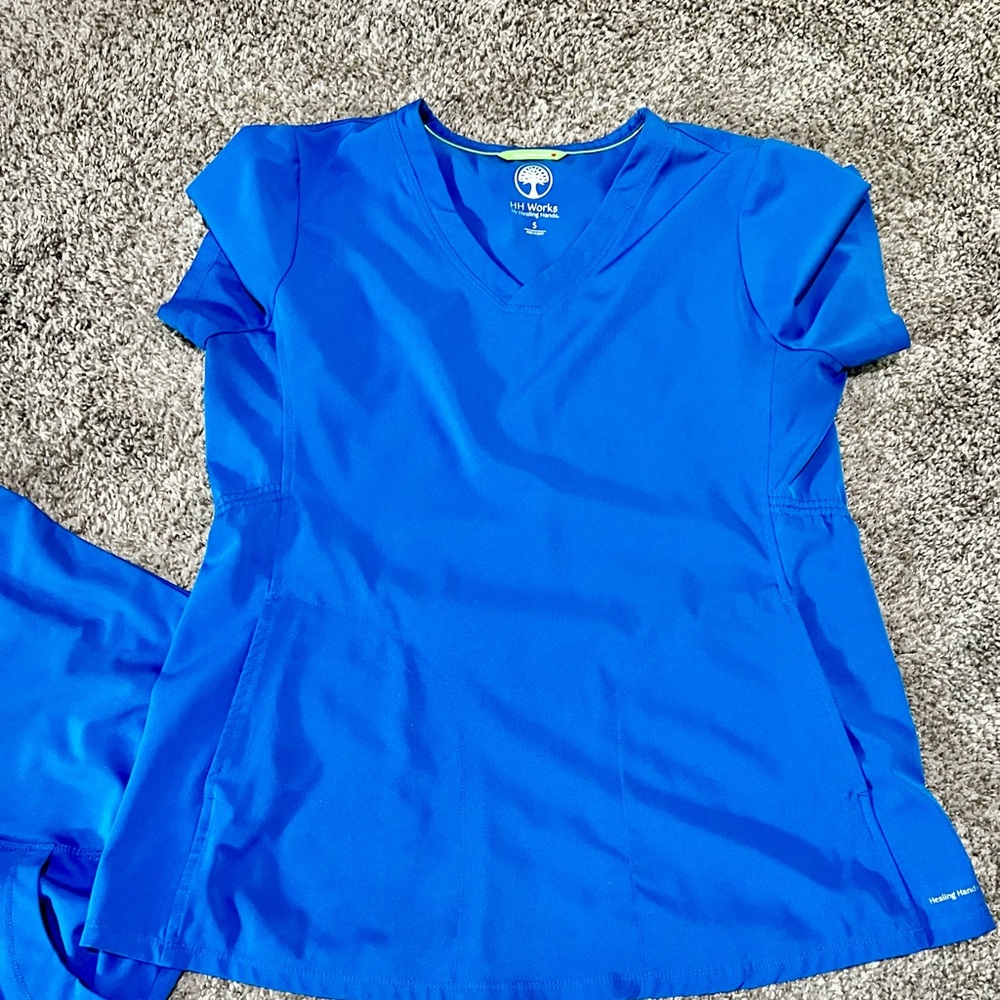Healing Hands Maternity Scrub Set in Royal Blue - Picture 2 of 6